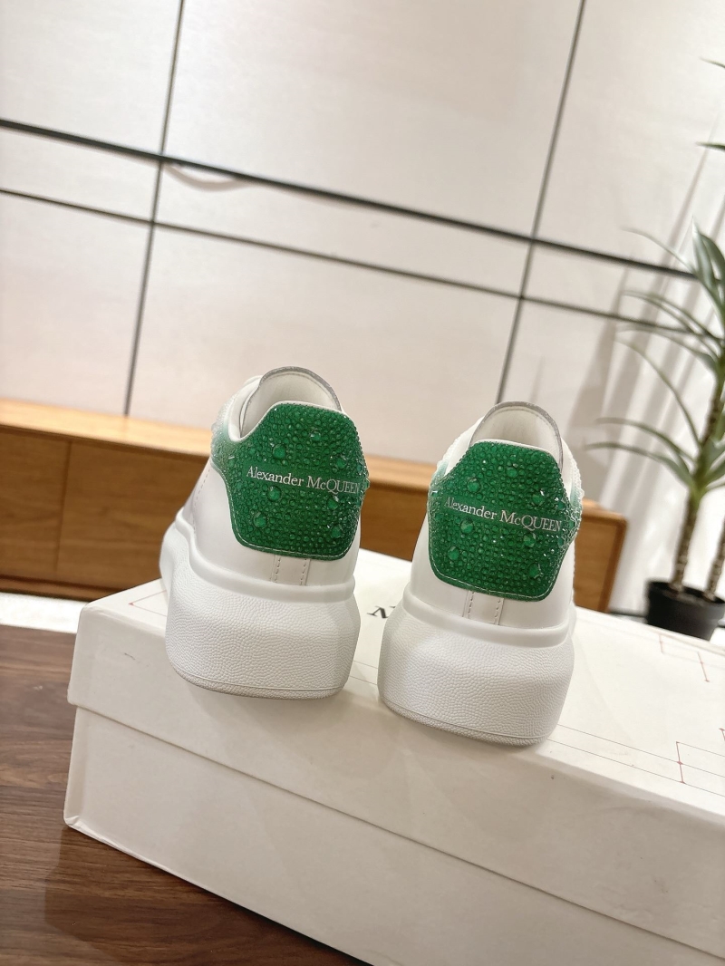 a1exa*der Mcqv*en sneakers